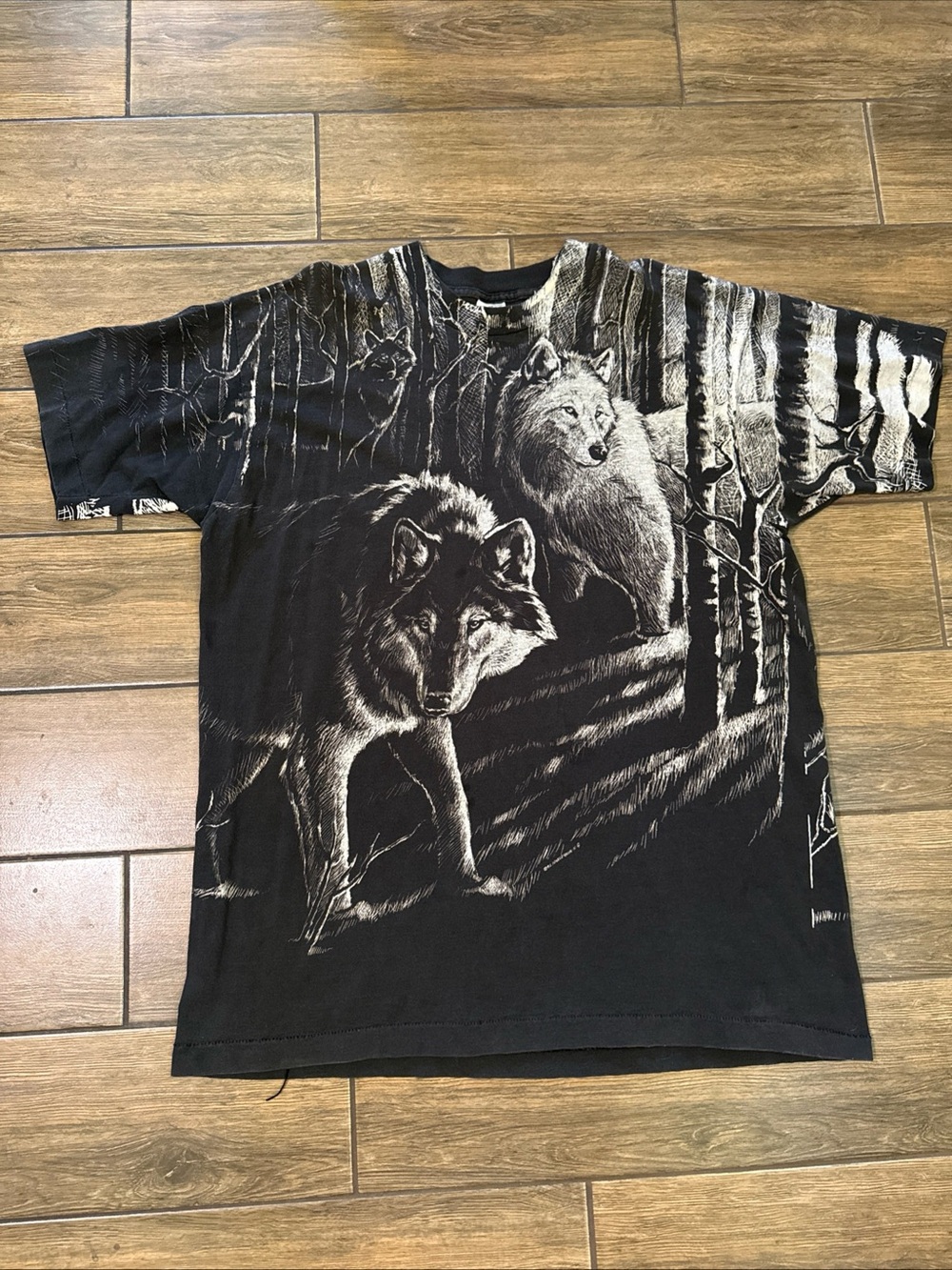 Vintage  Wolf  T-Shirt All Over Print XL Black & White Single Stitch USA Made